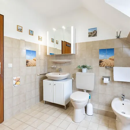 Ariane Am Kornfeld * Kellenhusen