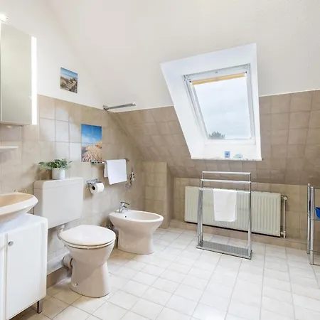 Ariane Am Kornfeld Holiday home Kellenhusen