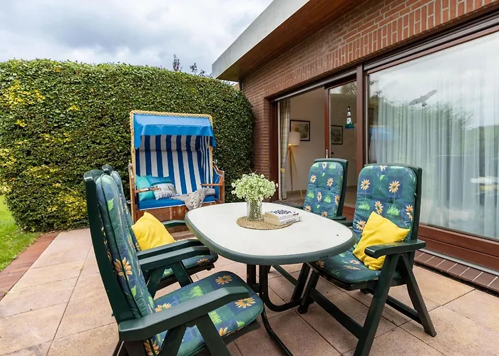 Ariane Am Kornfeld *